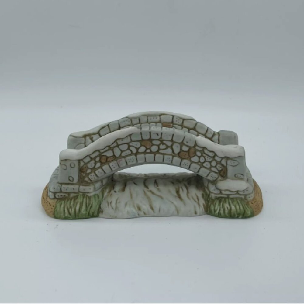 Homco Christmas Village Arched‎ cobblestone Bridge 5106